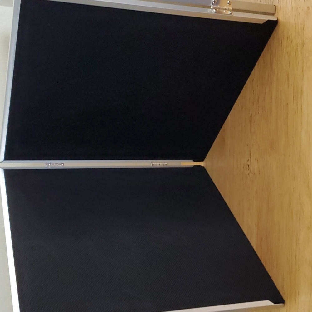 Carr Three Fold Picture Frame - Picture 7 of 8